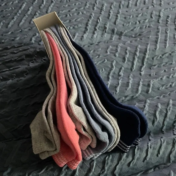 Adidas Men's Casual Socks - Navy, Gray, Pink 6-Pack - Picture 4 of 5